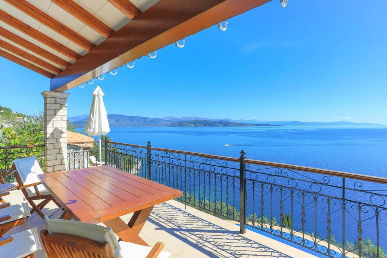 House On The Rocks Villa Katavolos ภายนอก รูปภาพ