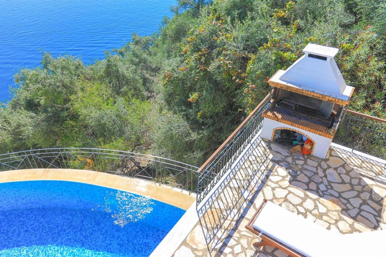 House On The Rocks Villa Katavolos ภายนอก รูปภาพ
