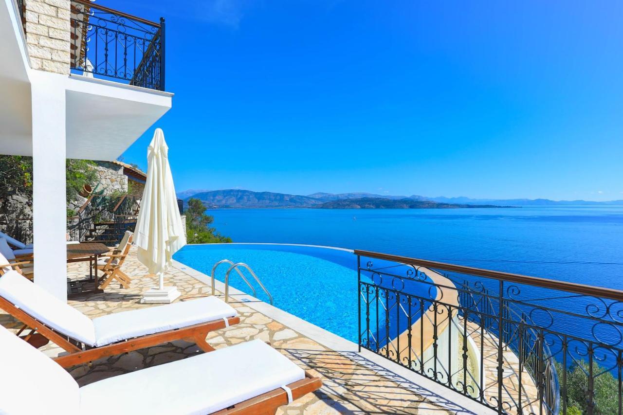 House On The Rocks Villa Katavolos ภายนอก รูปภาพ