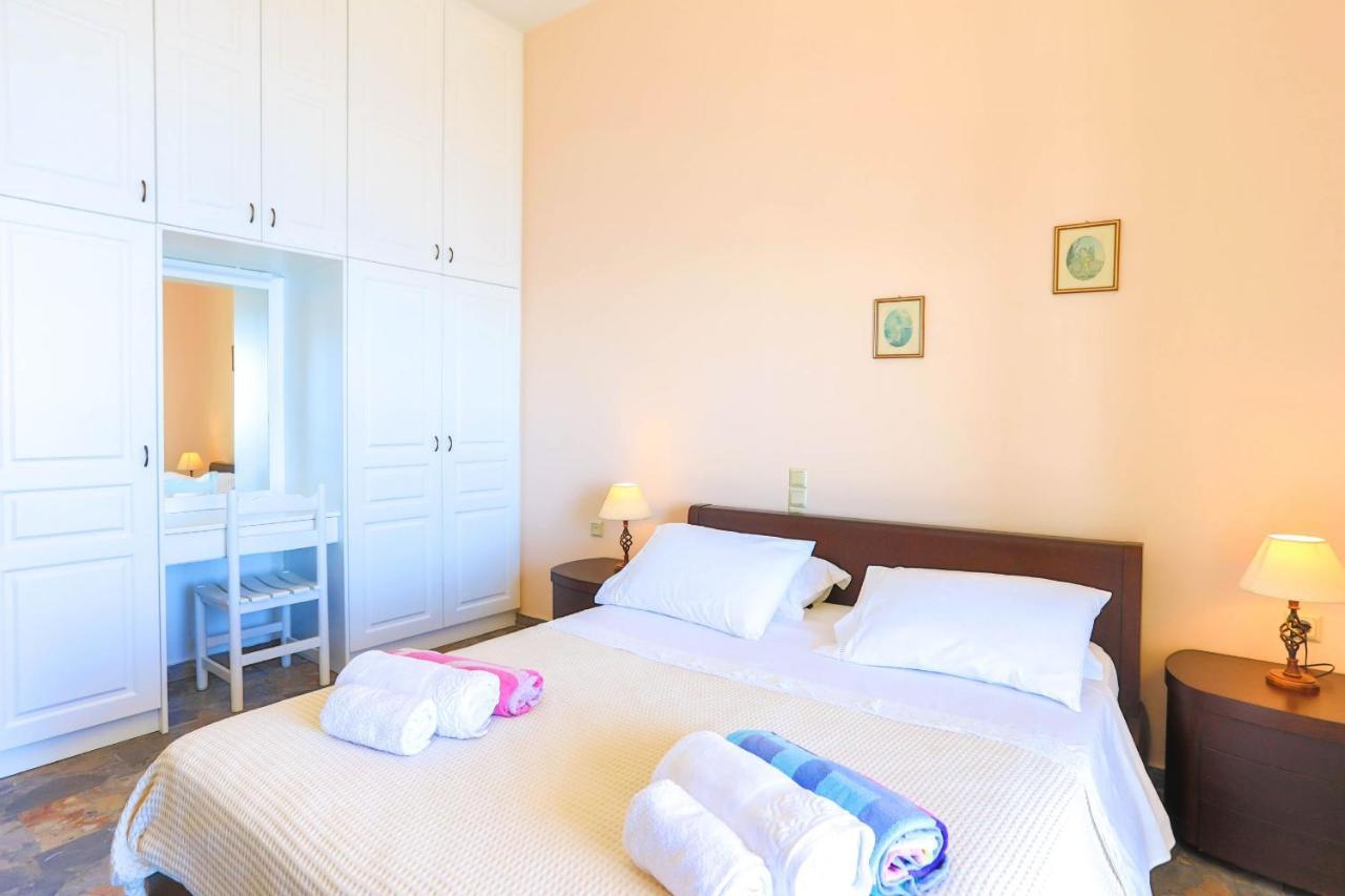 House On The Rocks Villa Katavolos ภายนอก รูปภาพ