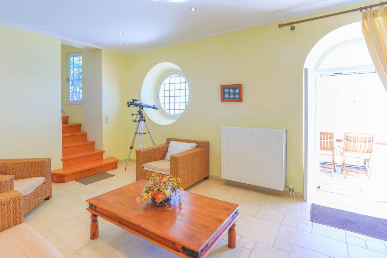 House On The Rocks Villa Katavolos ภายนอก รูปภาพ