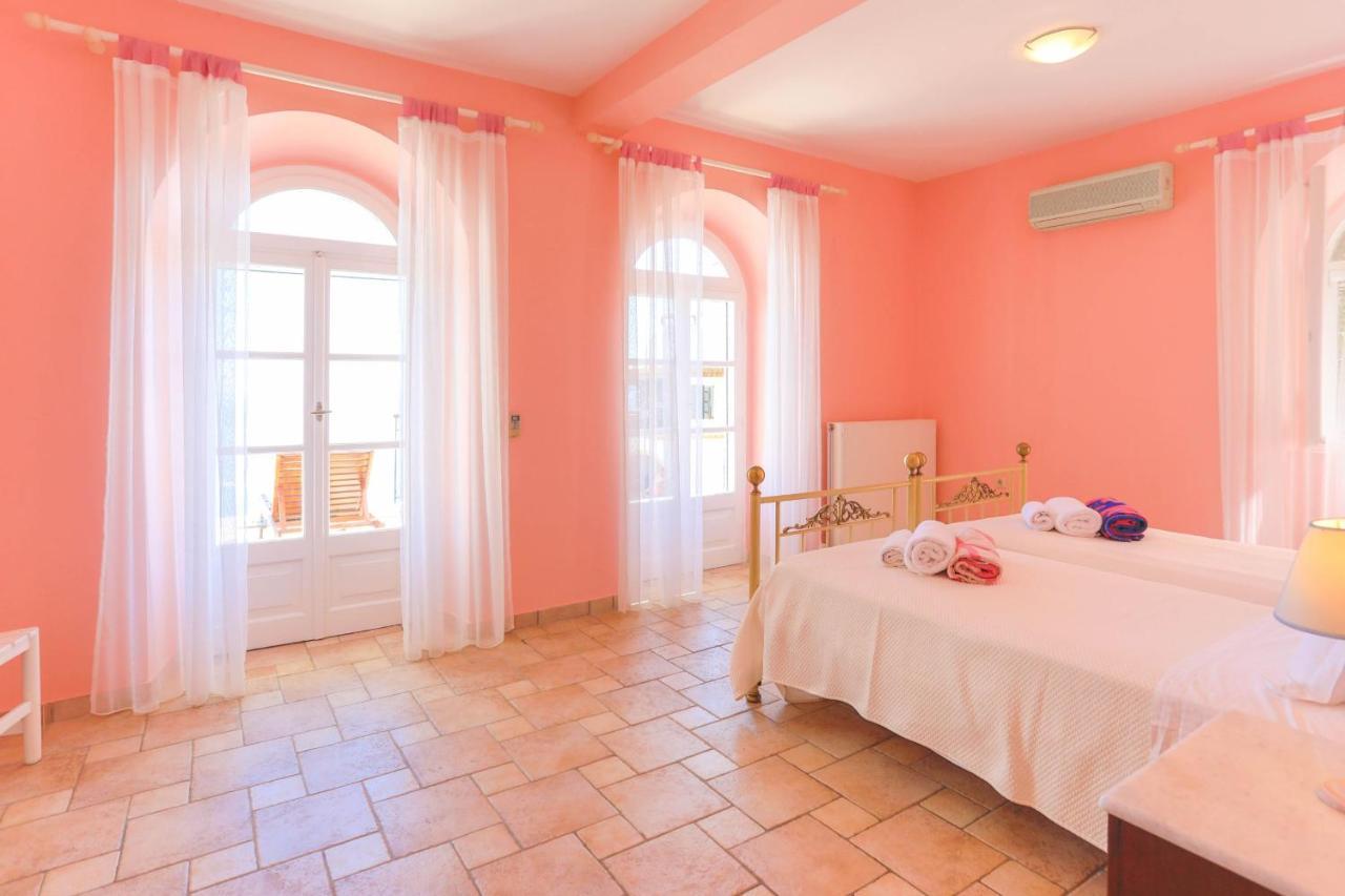 House On The Rocks Villa Katavolos ภายนอก รูปภาพ